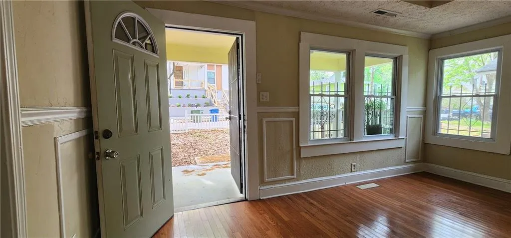 Atlanta, Georgia 30310, United States, 4 Bedrooms Bedrooms, ,1 BathroomBathrooms,Residential,Active,114944