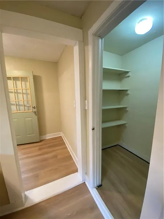 Atlanta, Georgia 30310, United States, 4 Bedrooms Bedrooms, ,1 BathroomBathrooms,Residential,Active,114944