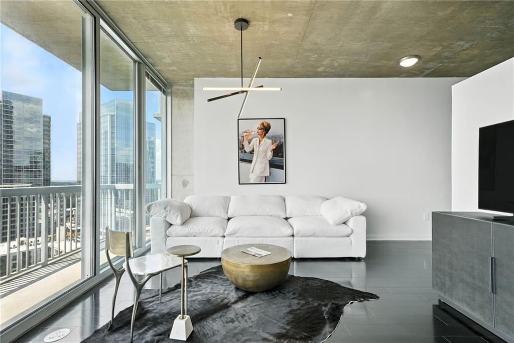 3324 Peachtree Road 1712