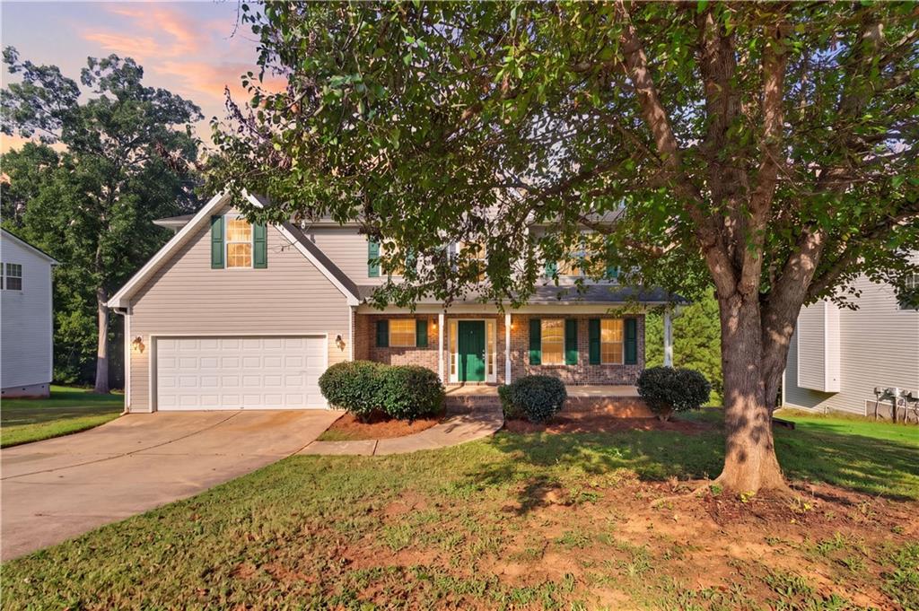 Photo of 40 Cliff View Drive, Covington, GA 30016 (MLS # 7839728)