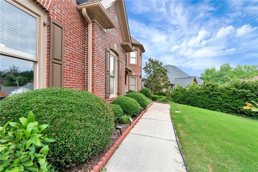3332 Heathchase Lane