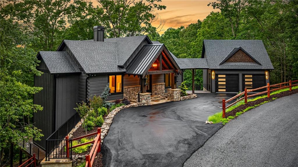 453 Settlers Ridge Road