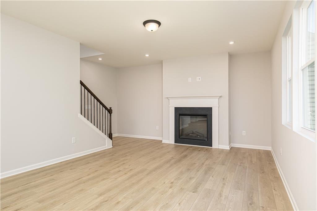 Kingsley - Residential