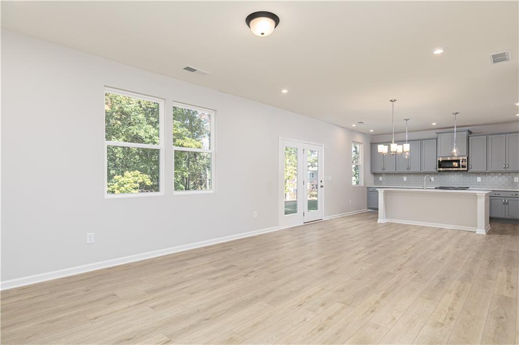 Kingsley - Residential