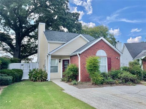 Photo of 3100 Barnwood Crossing, Duluth, GA 30097 (MLS # 7656967)