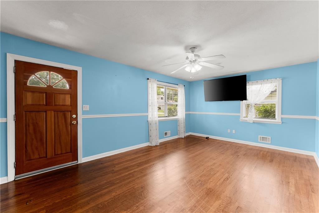 440 Holly Drive, Gainesville, Georgia image 11