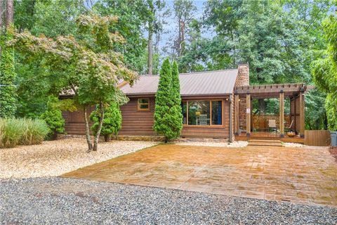 Homes For Sale - 2170 Cove Trail<br/> Cumming, GA 30041