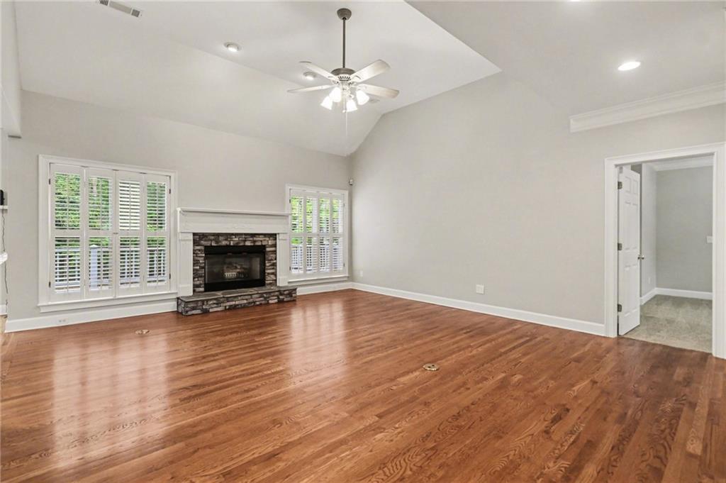 95 Bay Drive