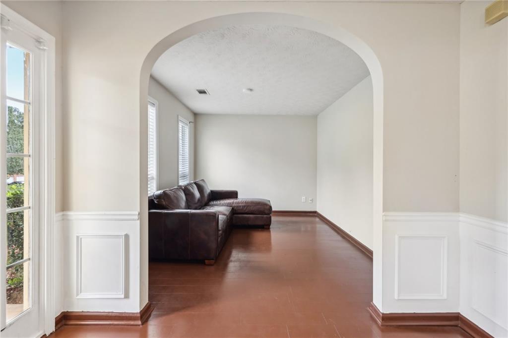 250 Kensington Trace
