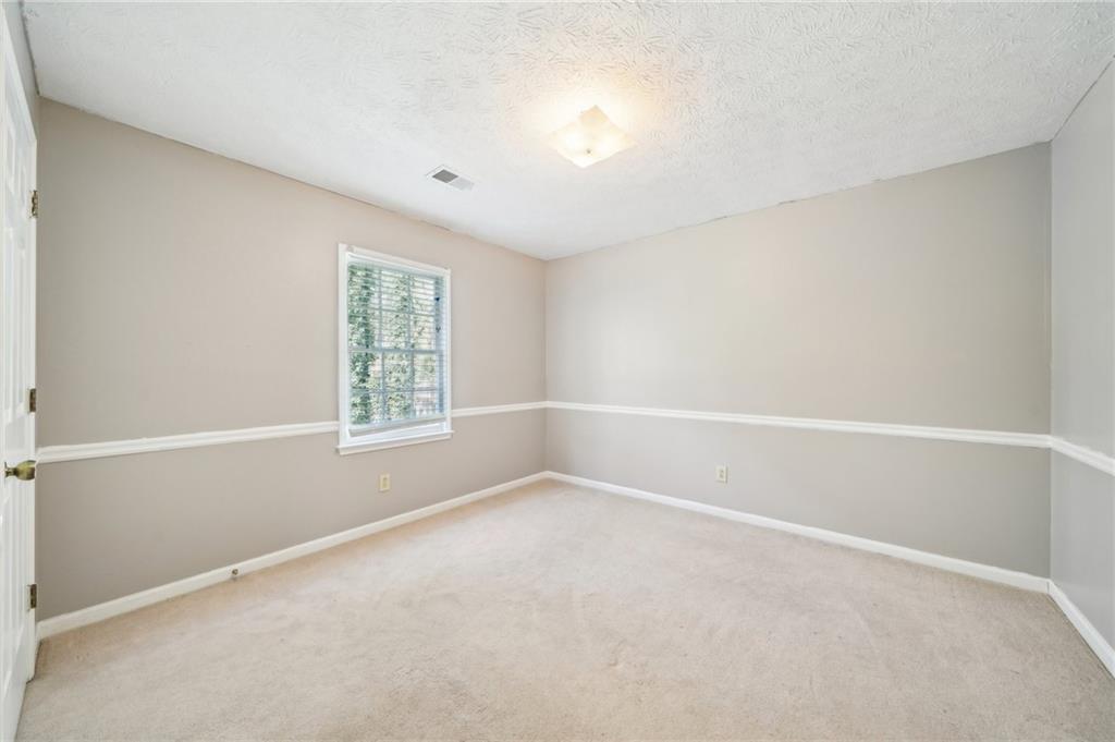1175 Parkview Way, Lilburn, Georgia image 25
