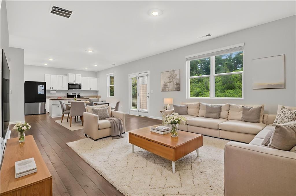 56 Grand Hickory Way