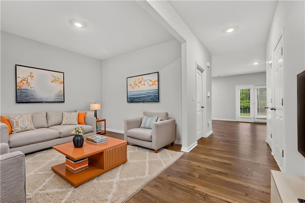 56 Grand Hickory Way