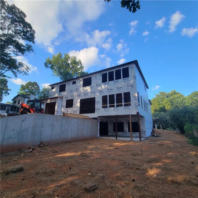 1442 Cedarhurst Drive