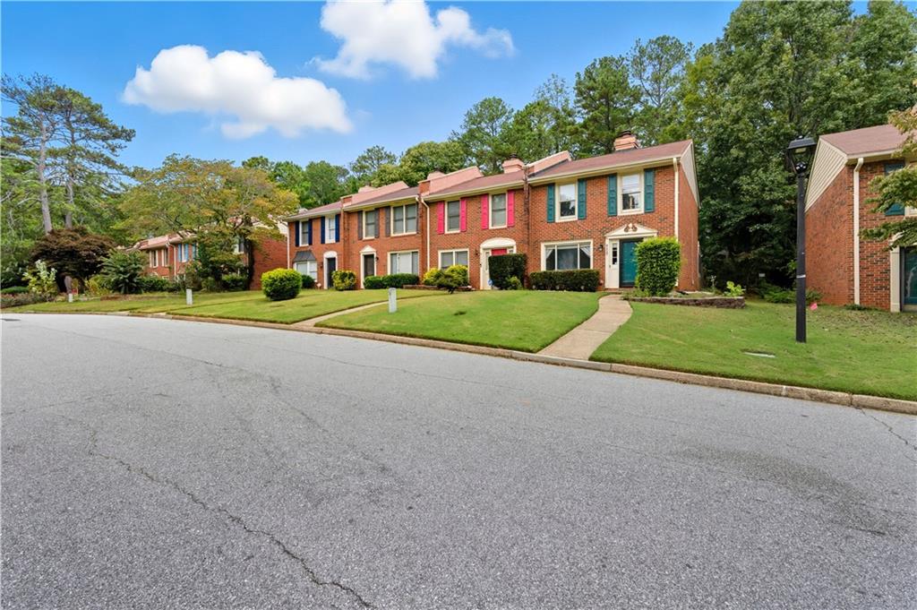 6117 Queen Anne Court