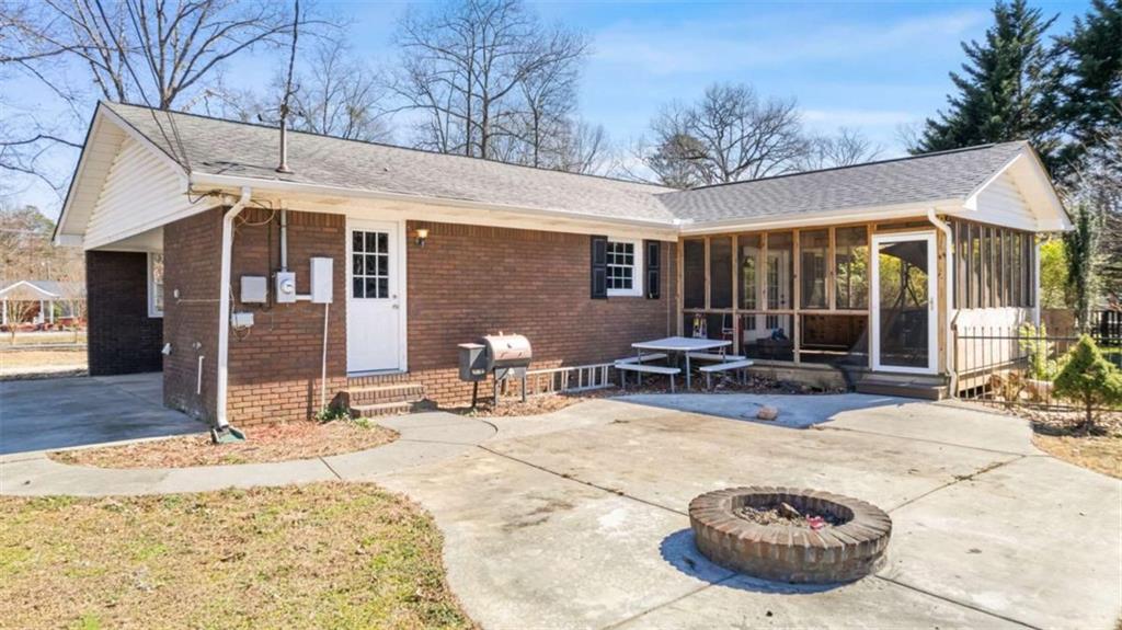 147 Dogwood Drive, Calhoun, Georgia image 5