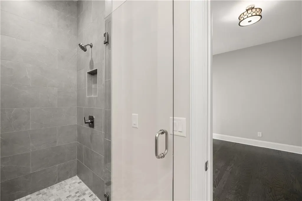 Tucker, Georgia 30084, United States, 5 Bedrooms Bedrooms, ,6 BathroomsBathrooms,Residential,Pending,41861