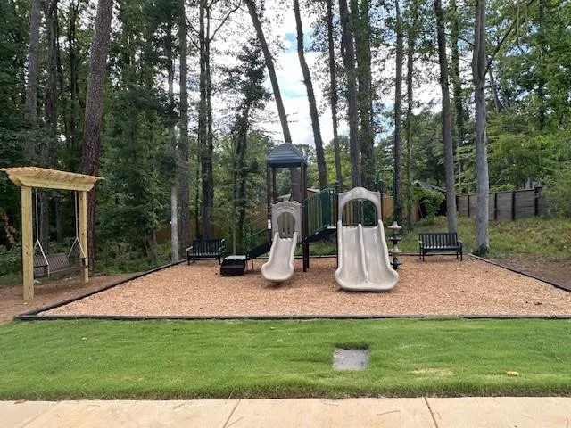 Tucker, Georgia 30084, United States, 5 Bedrooms Bedrooms, ,6 BathroomsBathrooms,Residential,Pending,41861