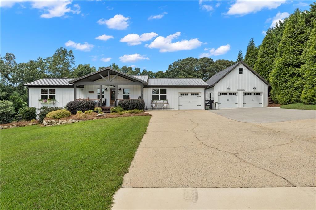 547 Jones Road