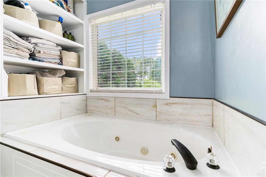 1112 Sutton Drive, Mcdonough, Georgia image 21