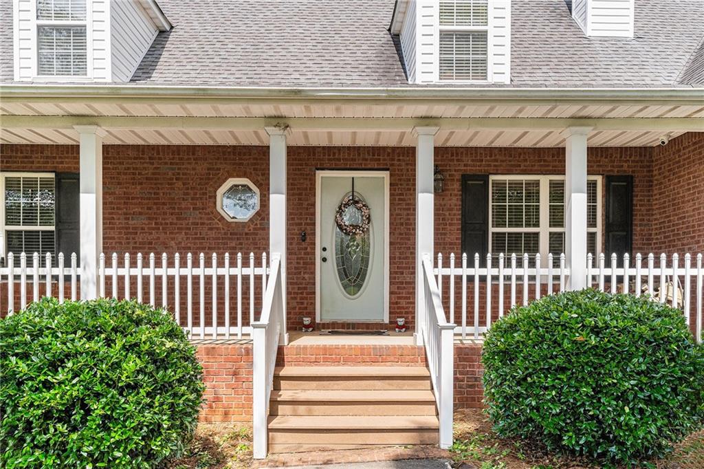 1112 Sutton Drive, Mcdonough, Georgia image 3