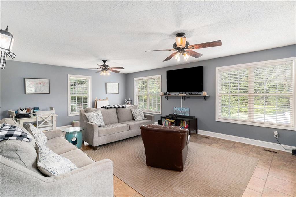 1112 Sutton Drive, Mcdonough, Georgia image 14