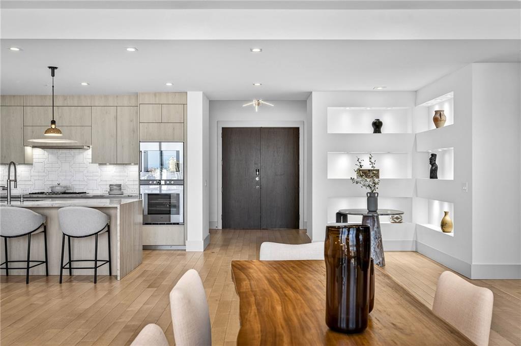 3107 Peachtree Road NE 1702