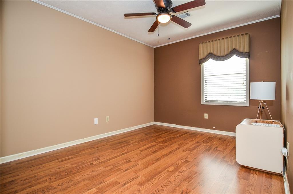 5697 Brooklyn Lane, Norcross, Georgia image 33
