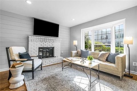 Photo of 136 Peachtree Memorial Drive NW #NC8, Atlanta, GA 30309 (MLS # 7689690)