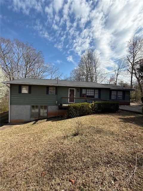 Homes For Sale - 5648 Sallee Avenue<br/> Oakwood, GA 30566