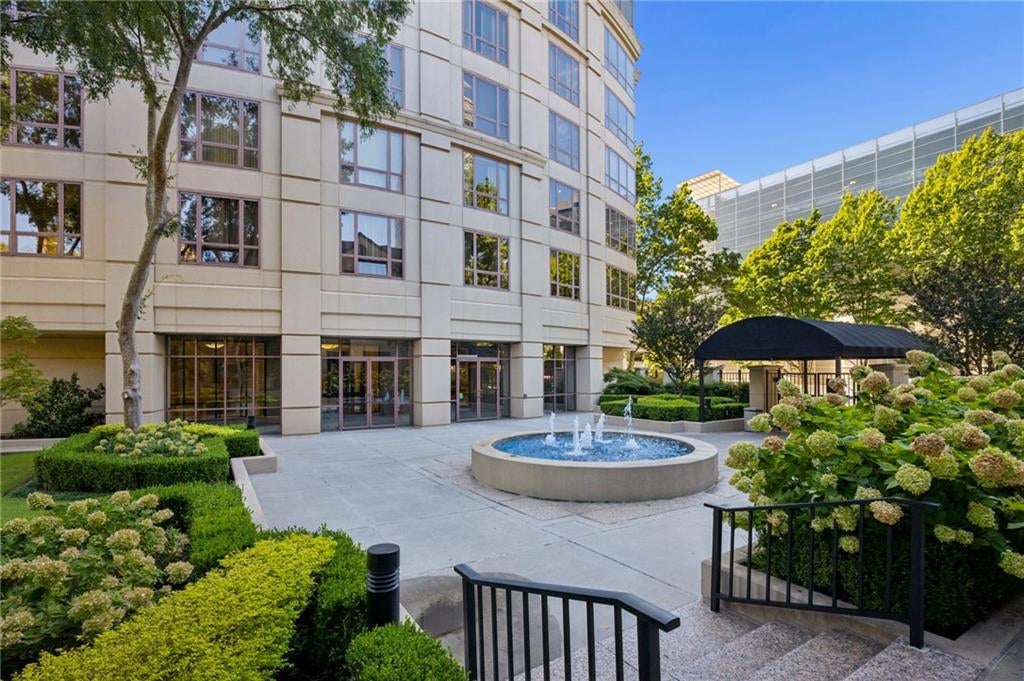 3475 Oak Valley Road NE 1210