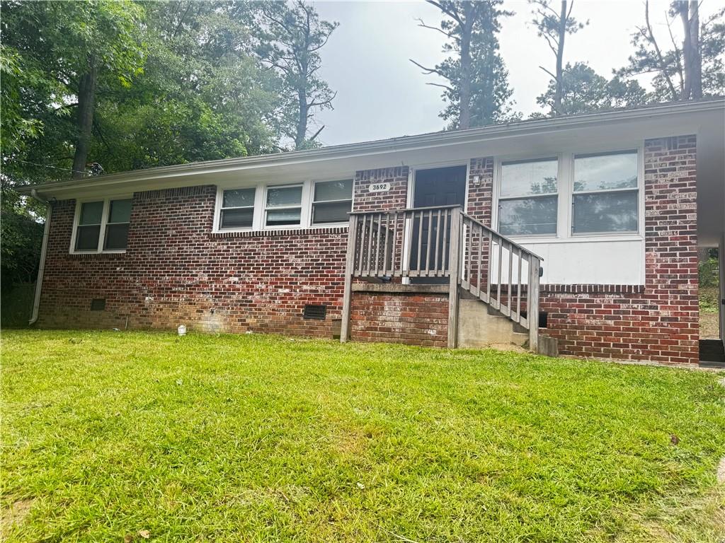 Charming 4-sided brick ranch in Decatur! This well-maintaned home offers 3 comfortable bedrooms and 2 full baths. Enjoy beautiful hardwood floors throughout the living room and bedrooms. The spacious backyard is perfect for relaxing or entertaining. Includes a convenient 1-car carport. A fantastic rental opportunity in a great location.
(First month and $1,000 Renter's Insurance + $1,800 Security due 48 hours after lease signing.)