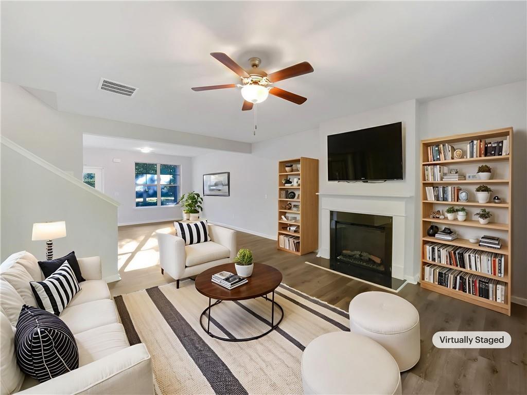 101 Lexington Place Drive