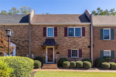 Photo of 17 Sycamore Square, Decatur, GA 30030 (MLS # 7859626)