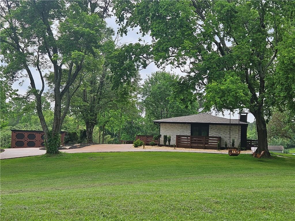 9351 Henderson Mountain Road