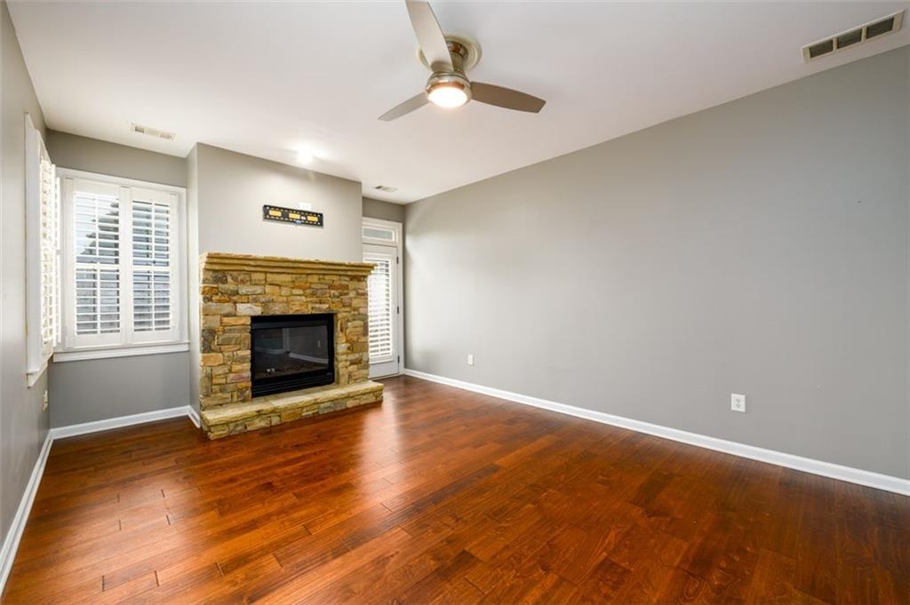 4916 Gathering Place, Suwanee, Georgia image 12