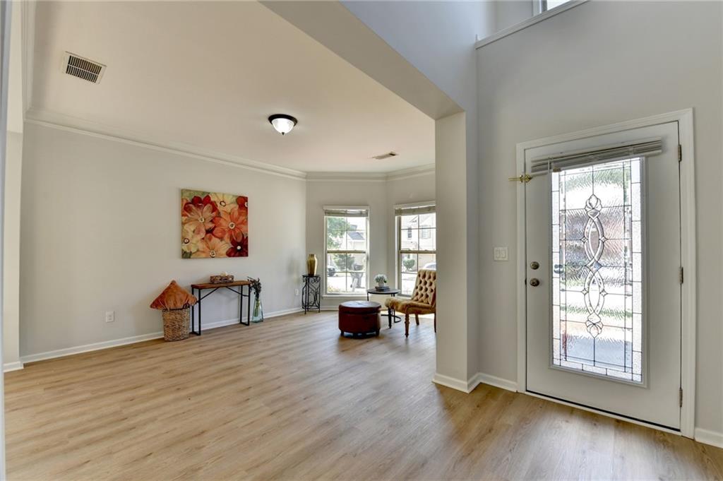 7085 ROCKING HORSE Lane