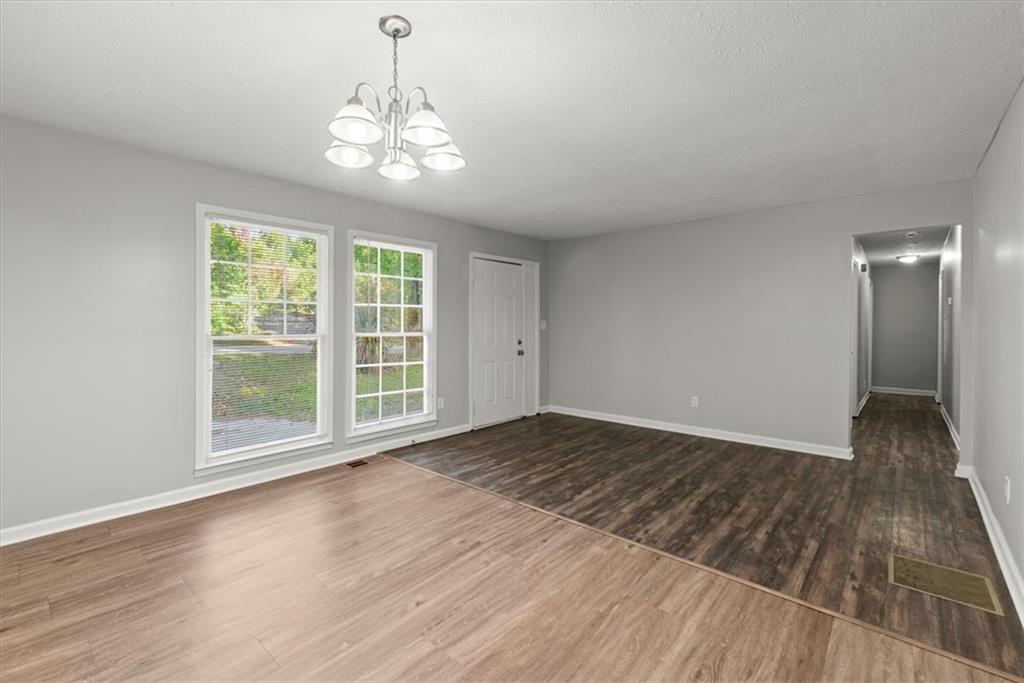3512 Collier Drive, Atlanta, Georgia image 4