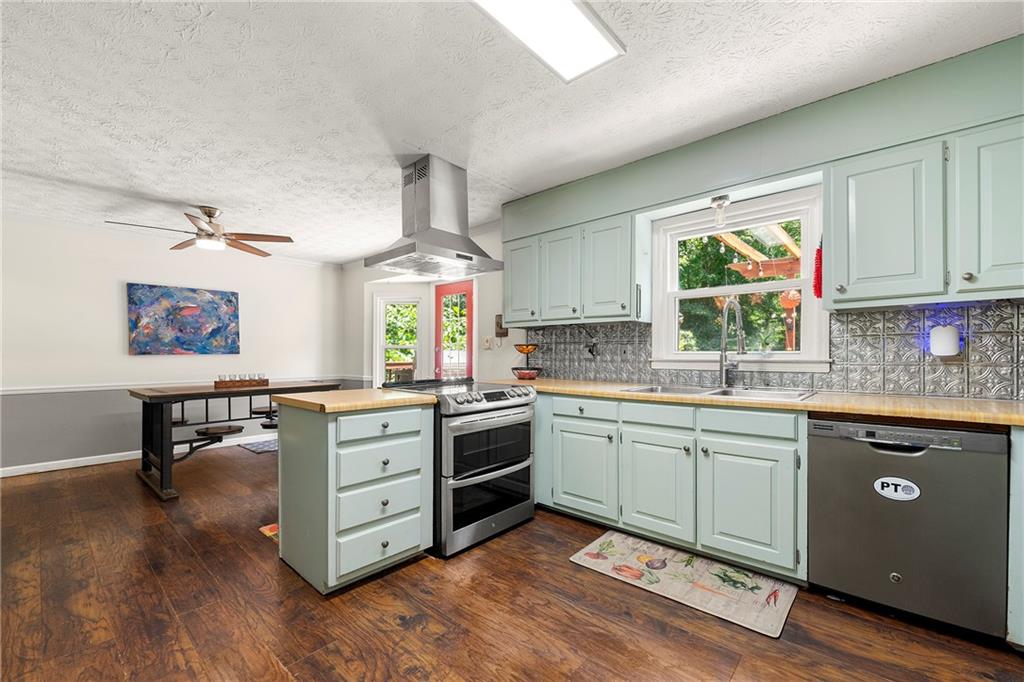 5018 Old Ivy Road