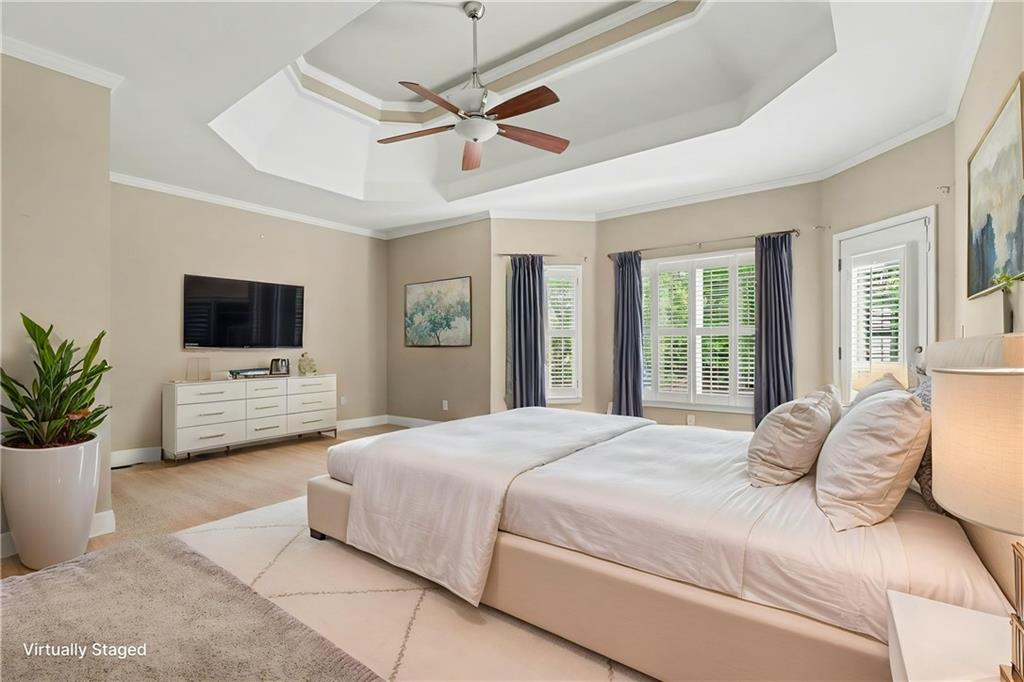 5470 Avonshire Lane