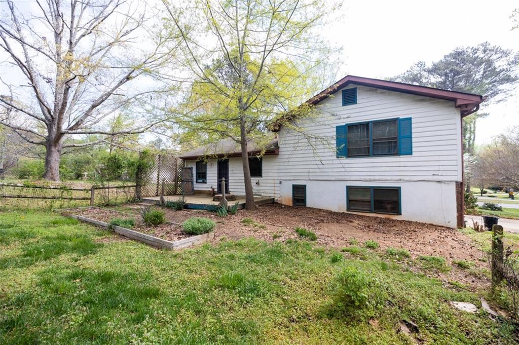 215 Fernbank Street, Alpharetta, Georgia image 8