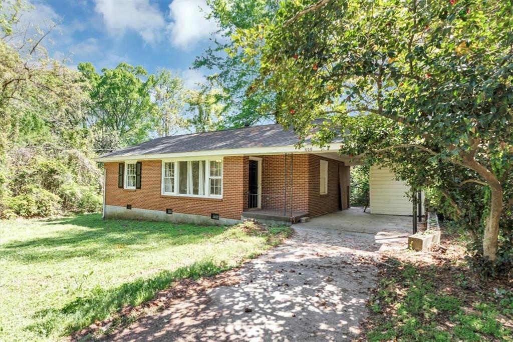 856 Glenway Drive, East Point, Georgia image 3