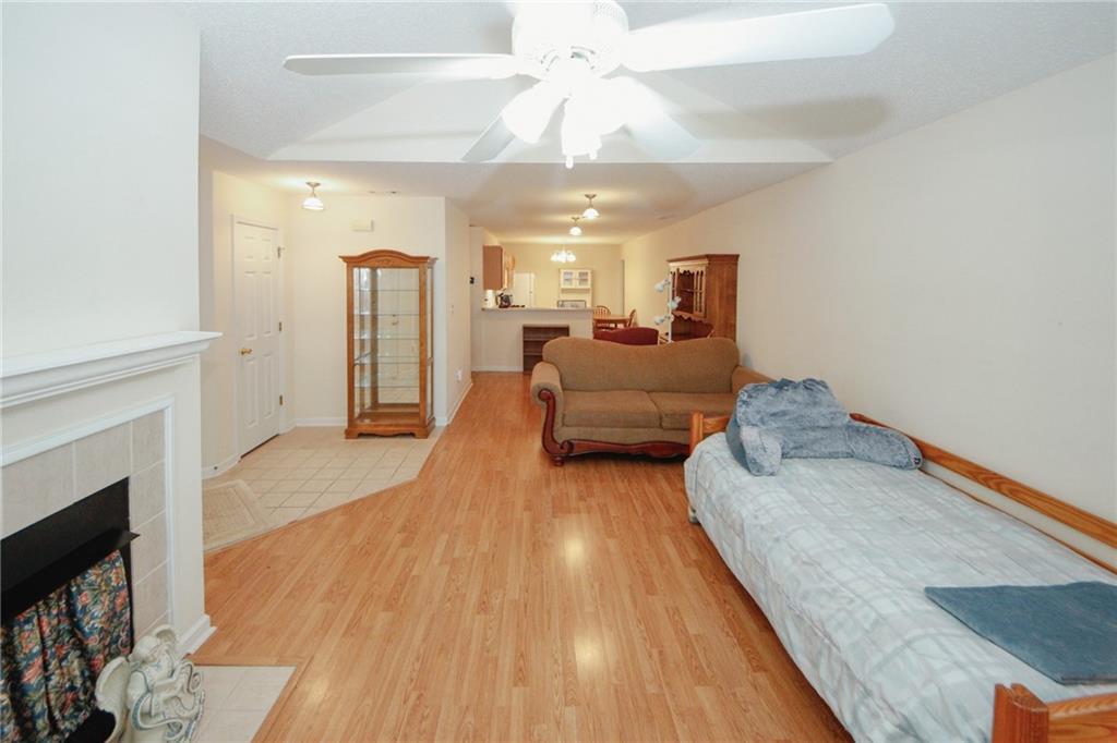 2191 Rockbridge Road #103, Stone Mountain, Georgia image 9