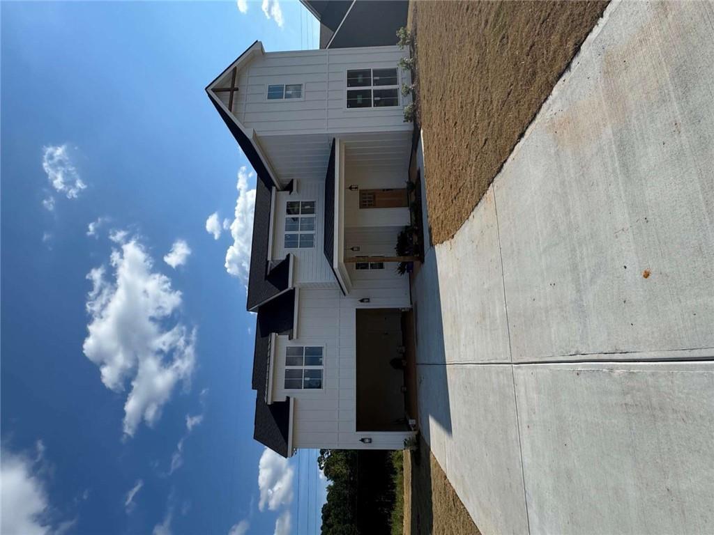 720 Tucker Trail
