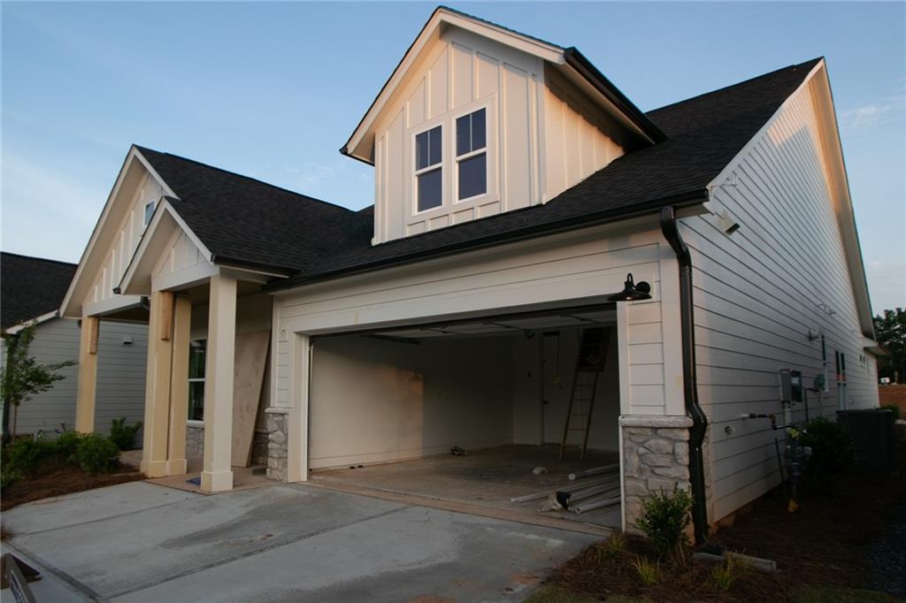2044 Ripple Park Bend