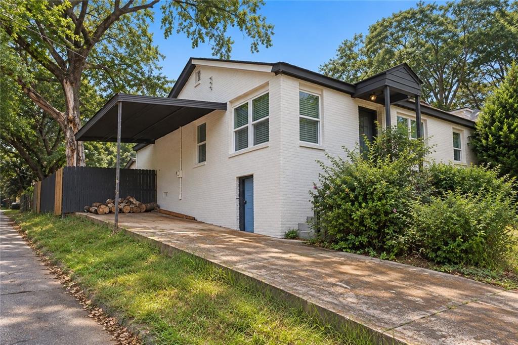 166 Burbank Drive NW