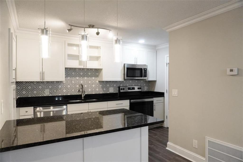 Lenox Green - Residential