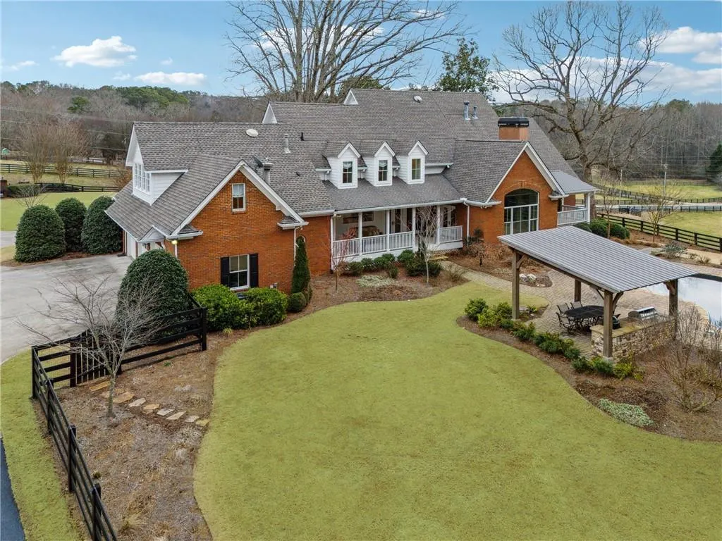 Canton, Georgia 30115, United States, 5 Bedrooms Bedrooms, ,6 BathroomsBathrooms,Residential,Active,5689