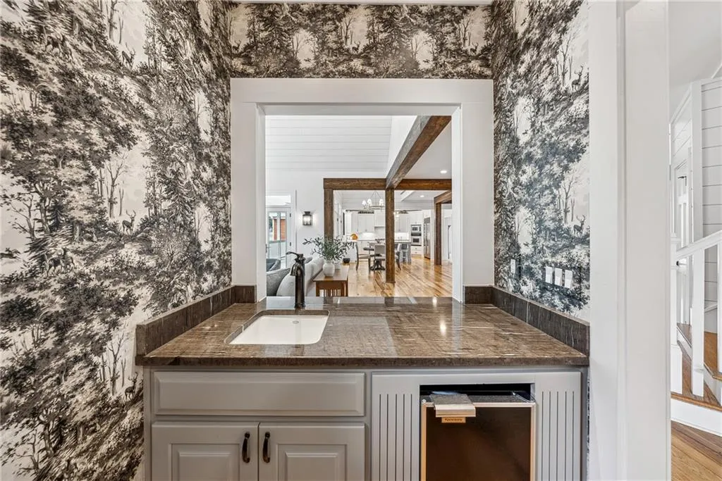 Canton, Georgia 30115, United States, 5 Bedrooms Bedrooms, ,6 BathroomsBathrooms,Residential,Active,5689