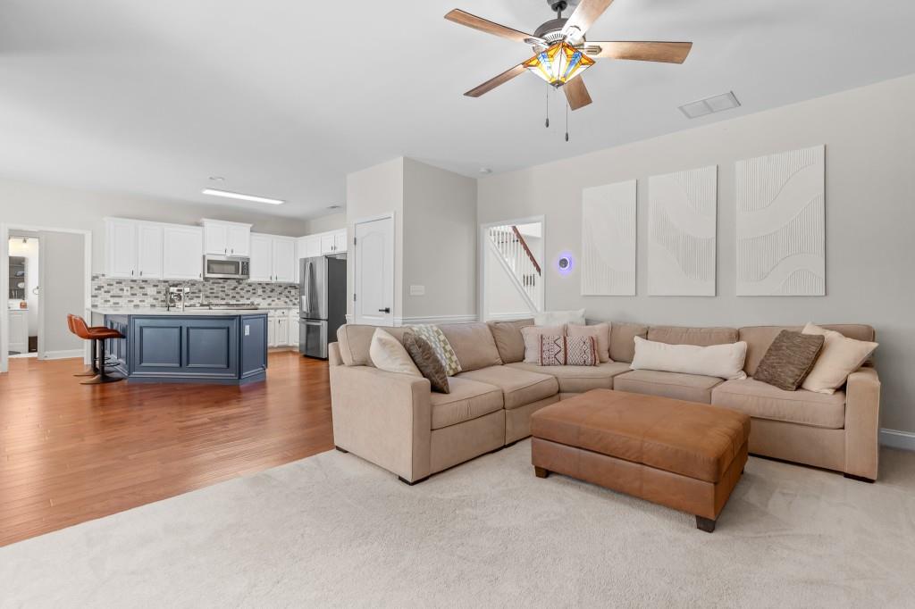 4013 Suwanee Place Drive, Suwanee, Georgia image 12