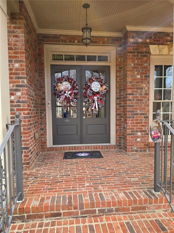 881 Creekview Bluff Way